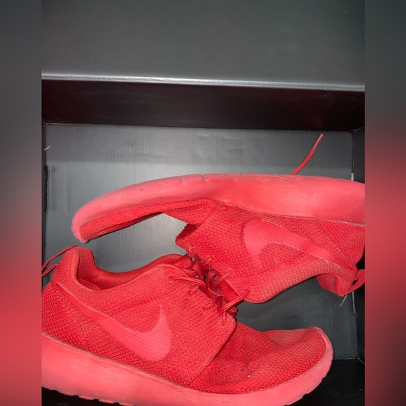 Used Nike Running shoes - Picture 2 of 3